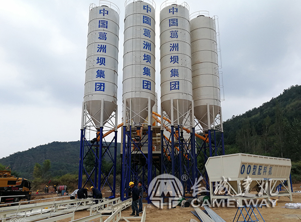 開一個(gè)hzs120攪拌站要投資多少錢？hzs120商品混凝土攪拌站要多少錢？