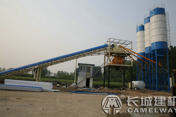 每小時(shí)生產(chǎn)五十立方的攪拌站