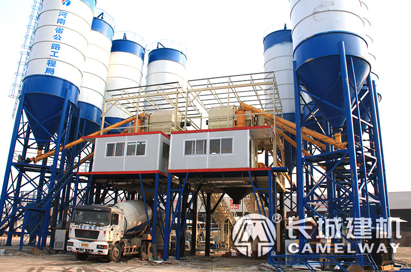 雙hzs120攪拌站現(xiàn)場(chǎng)