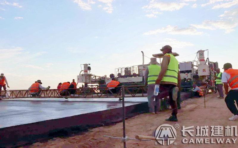 烏茲別克斯坦公路項(xiàng)目現(xiàn)場(chǎng) 烏茲別克斯坦公路項(xiàng)目現(xiàn)場(chǎng)